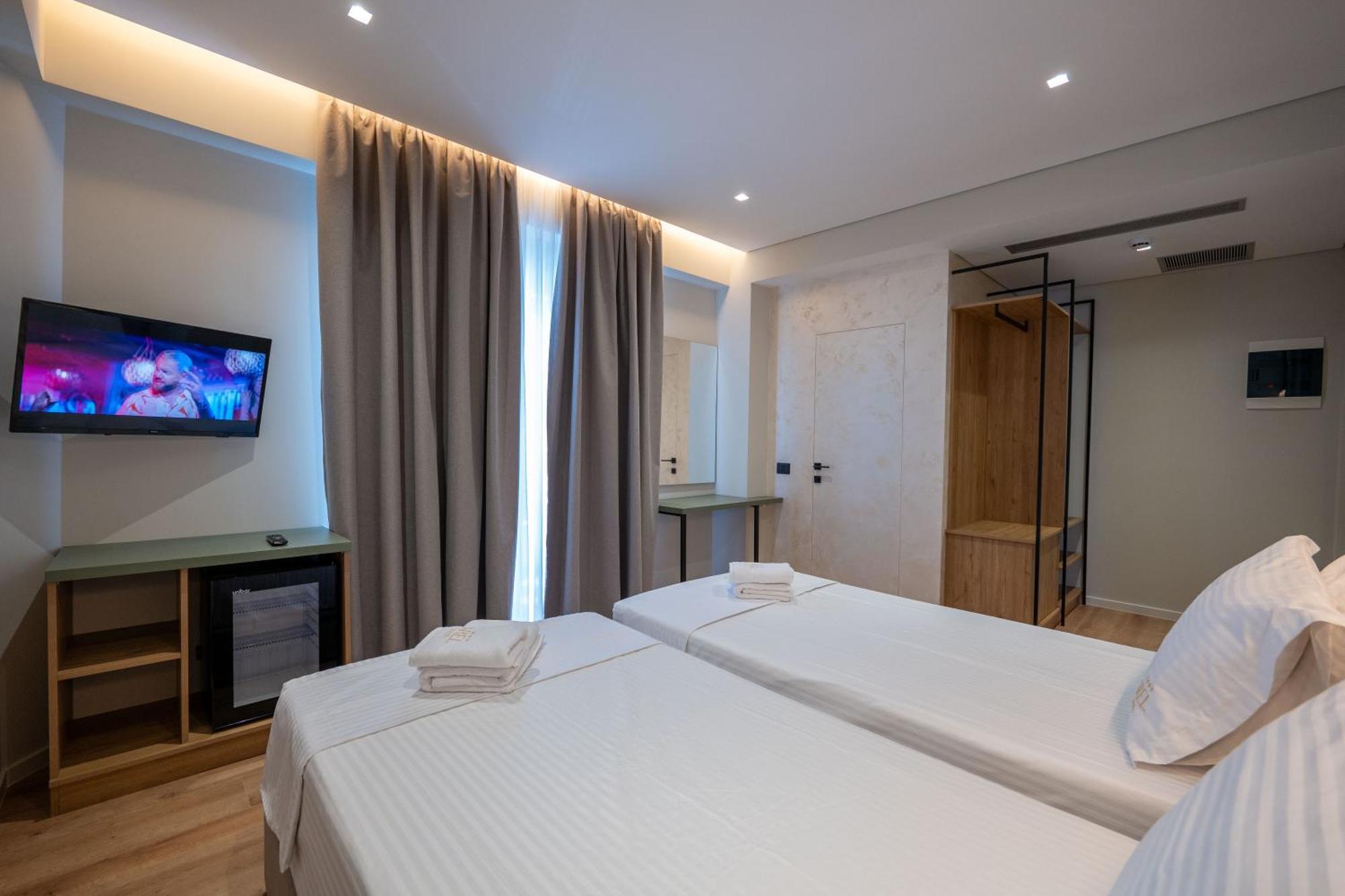 Arel Hotel Sarande Exterior photo
