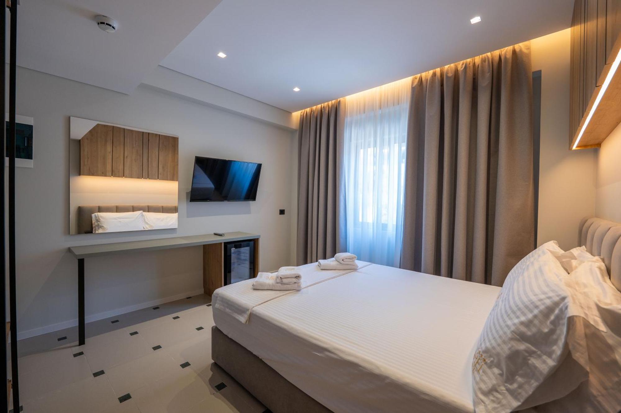 Arel Hotel Sarande Exterior photo
