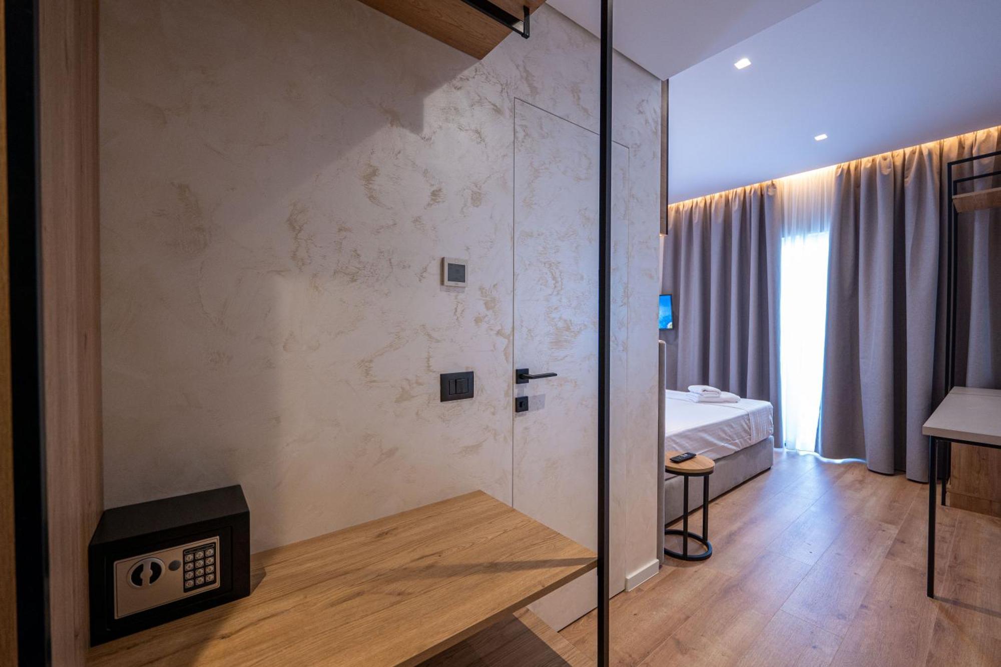 Arel Hotel Sarande Exterior photo